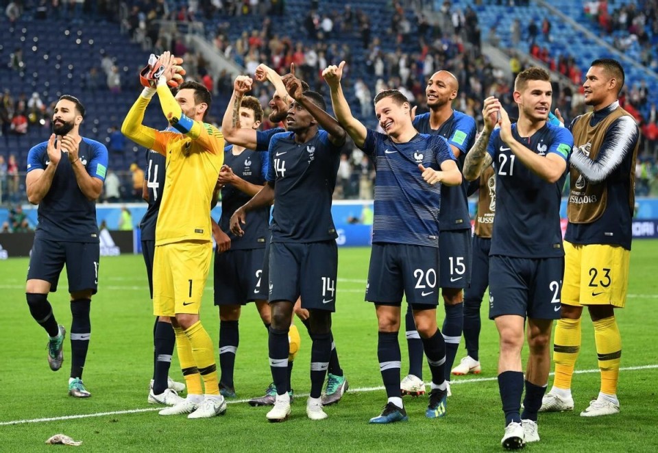 等球员都在 等球员都在