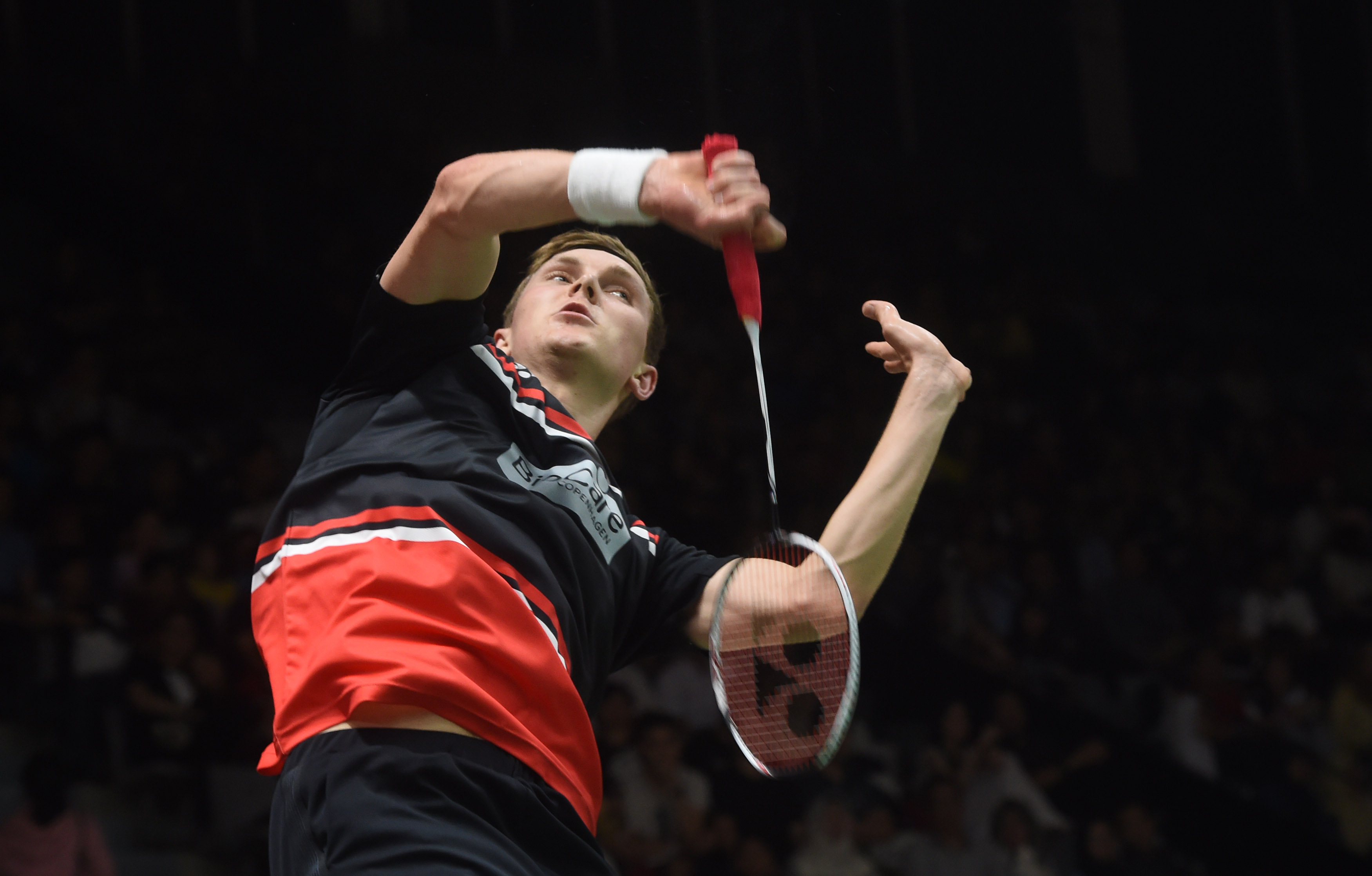 相比之下 相比之下