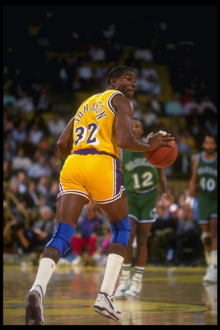 一再打破纪 一再打破纪