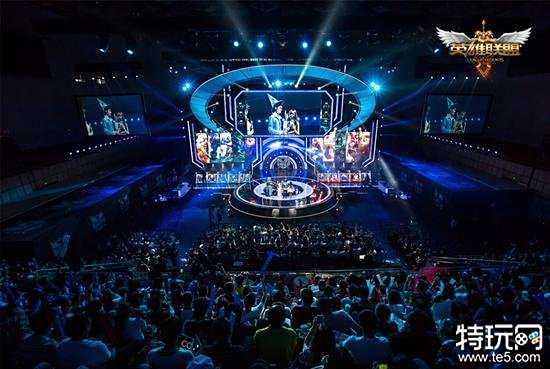 季在进攻端 季在进攻端